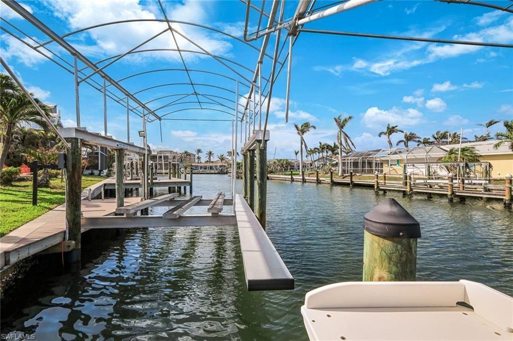 22 Palmview Blvd , Fort Myers Beach, FL 33931 Photo