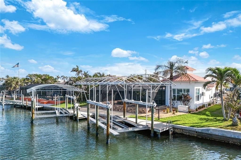 22 Palmview Blvd , Fort Myers Beach, FL 33931 Photo