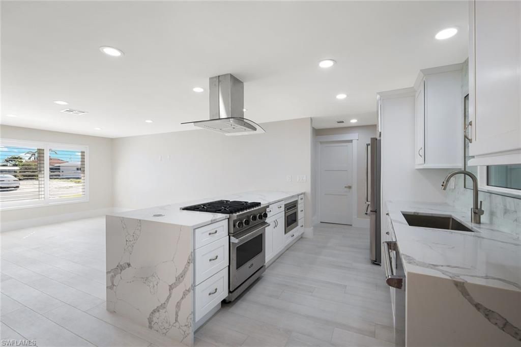 22 Palmview Blvd , Fort Myers Beach, FL 33931 Photo