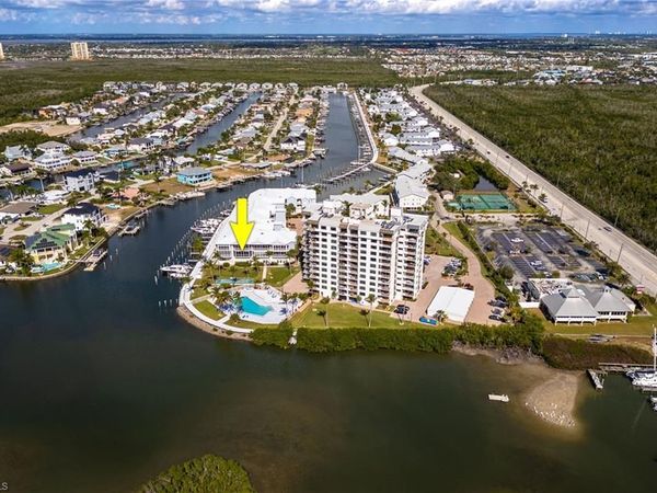 18092 San Carlos BLVD, Unit 915, FORT MYERS BEACH, FL 33931