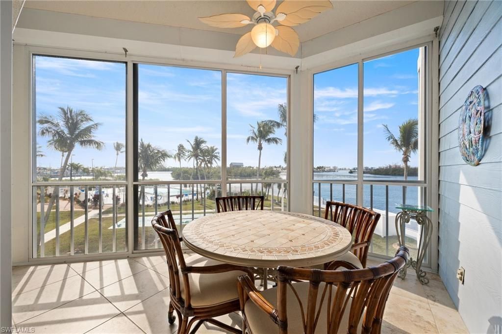 18092 San Carlos Blvd, Unit 915, Fort Myers Beach, FL 33931 Photo