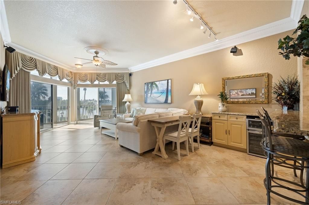 18092 San Carlos Blvd, Unit 915, Fort Myers Beach, FL 33931 Photo