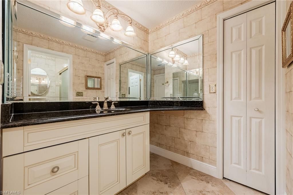 18092 San Carlos Blvd, Unit 915, Fort Myers Beach, FL 33931 Photo