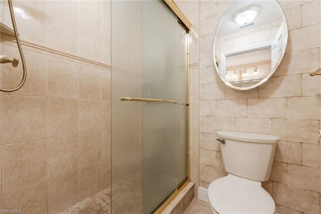 18092 San Carlos Blvd, Unit 915, Fort Myers Beach, FL 33931 Photo