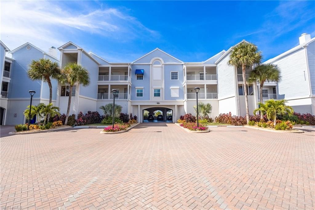 18092 San Carlos Blvd, Unit 915, Fort Myers Beach, FL 33931 Photo