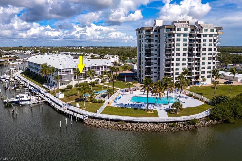 18092 San Carlos Blvd, Unit 915, Fort Myers Beach, FL 33931 Photo