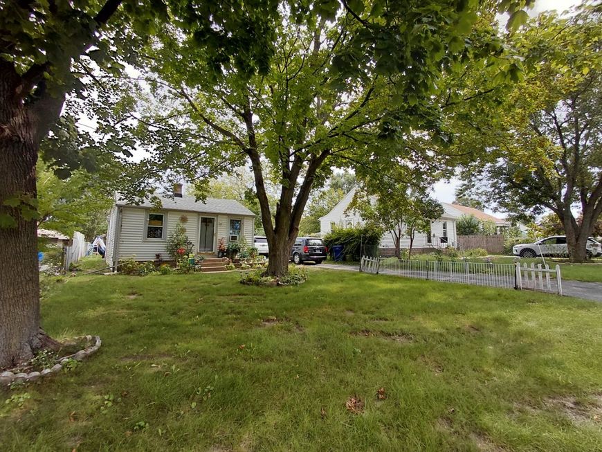 Main Photo