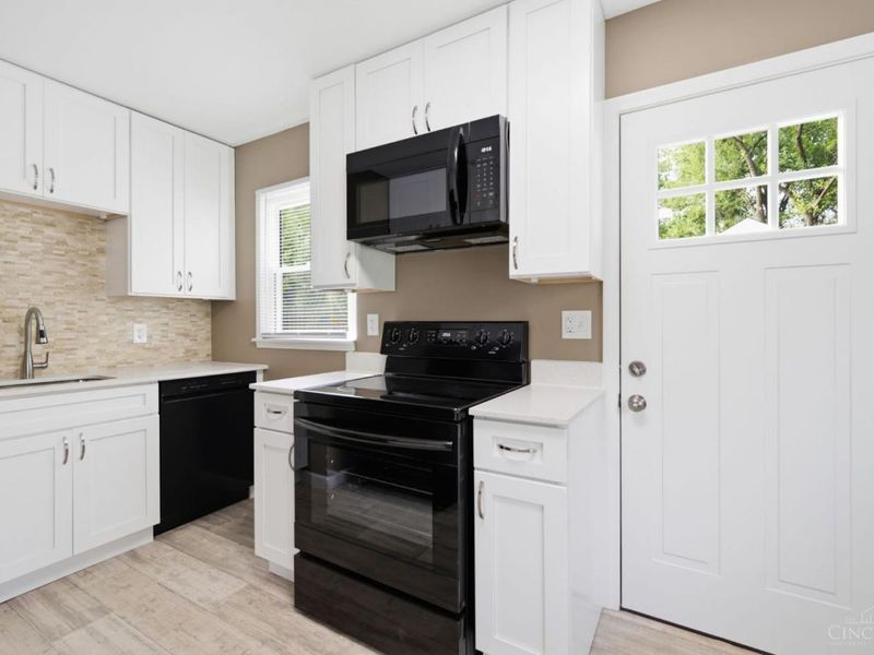 145 Millsdale Street, Cincinnati, OH 45215 Photo 9