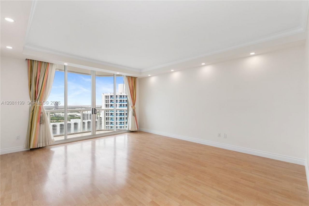 21150 Point Pl , Unit LPH 2902, Aventura, FL 33180 Photo