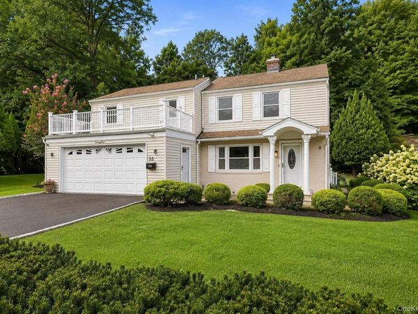 25 Greenvale Circle, White Plains, NY 10607
