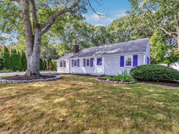 67 Lakefield Rd, Yarmouth, MA 02664