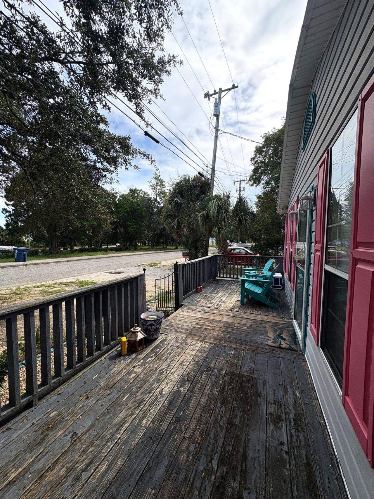 305 Chester St.  Photo 19