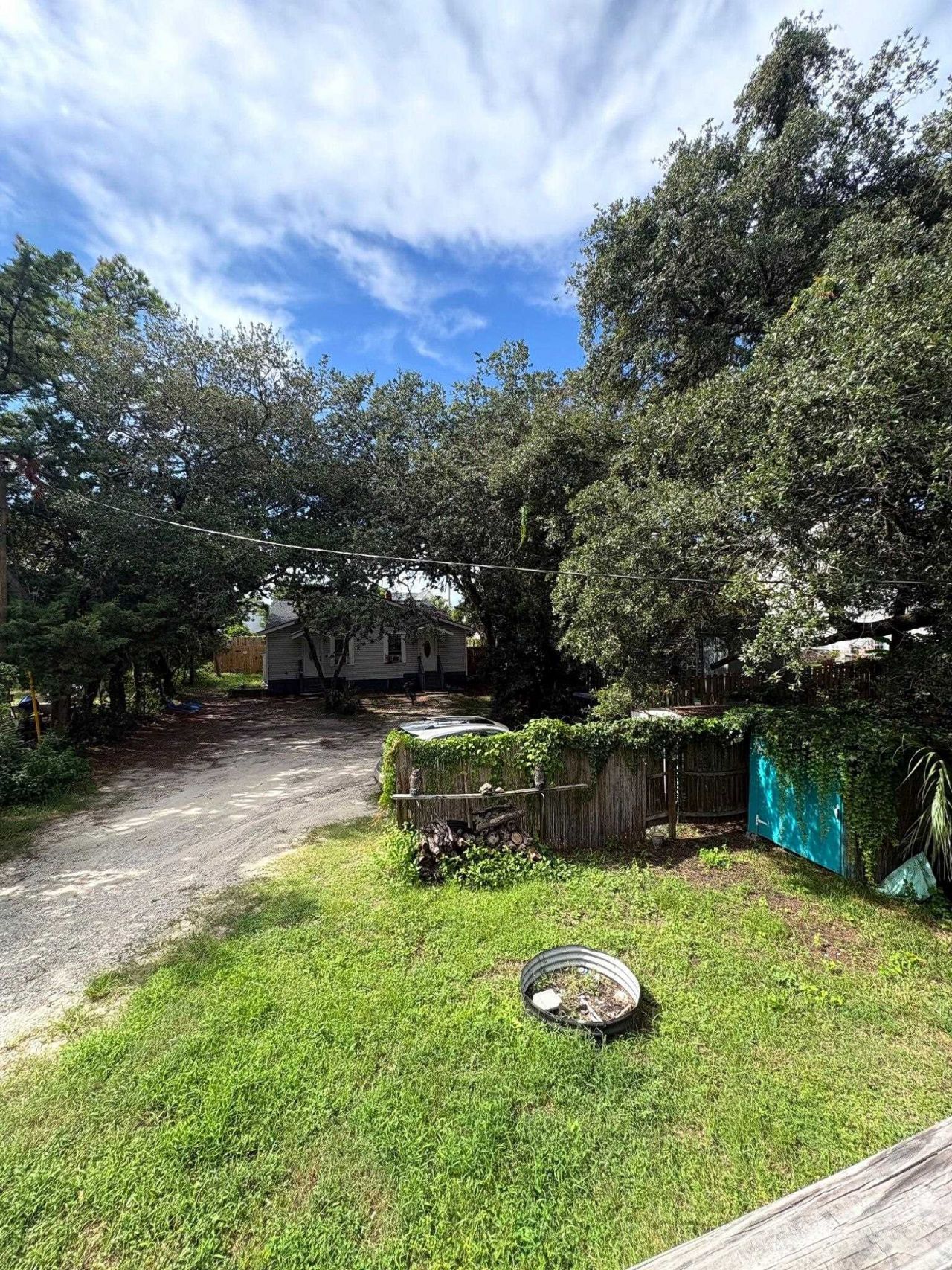 305 Chester St.  Photo 23
