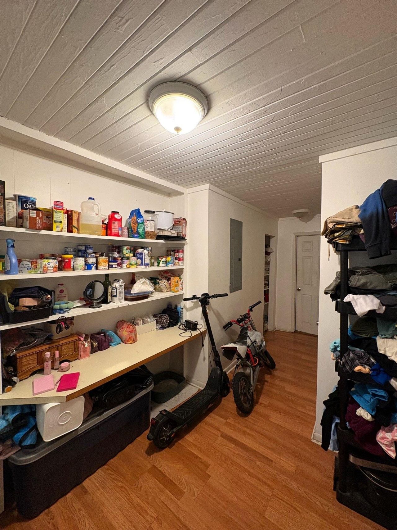 305 Chester St.  Photo 46