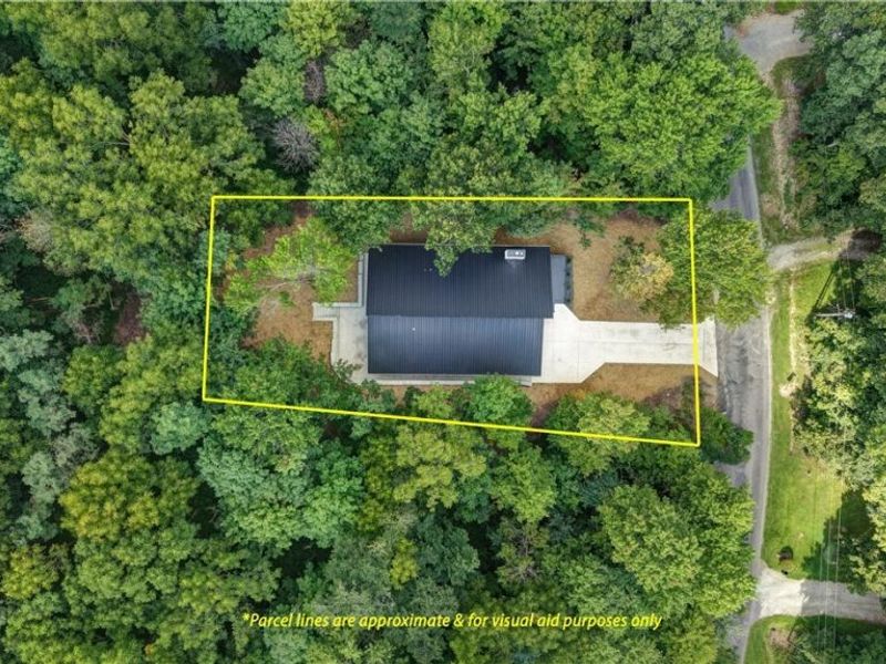 417 Grand Ridge Drive, Howard, OH 43028 Photo 6