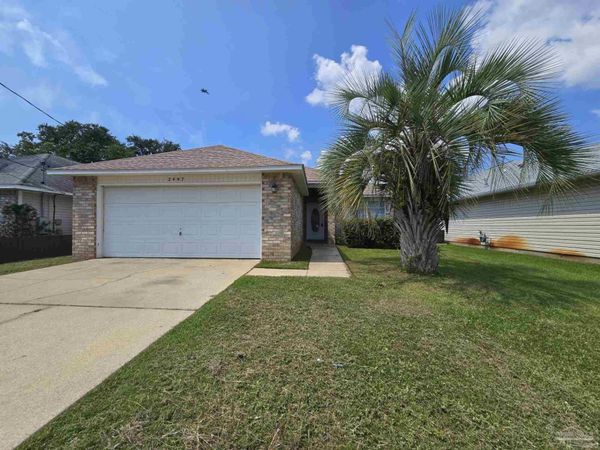 2497 Redoubt Ave, Pensacola, FL 32507