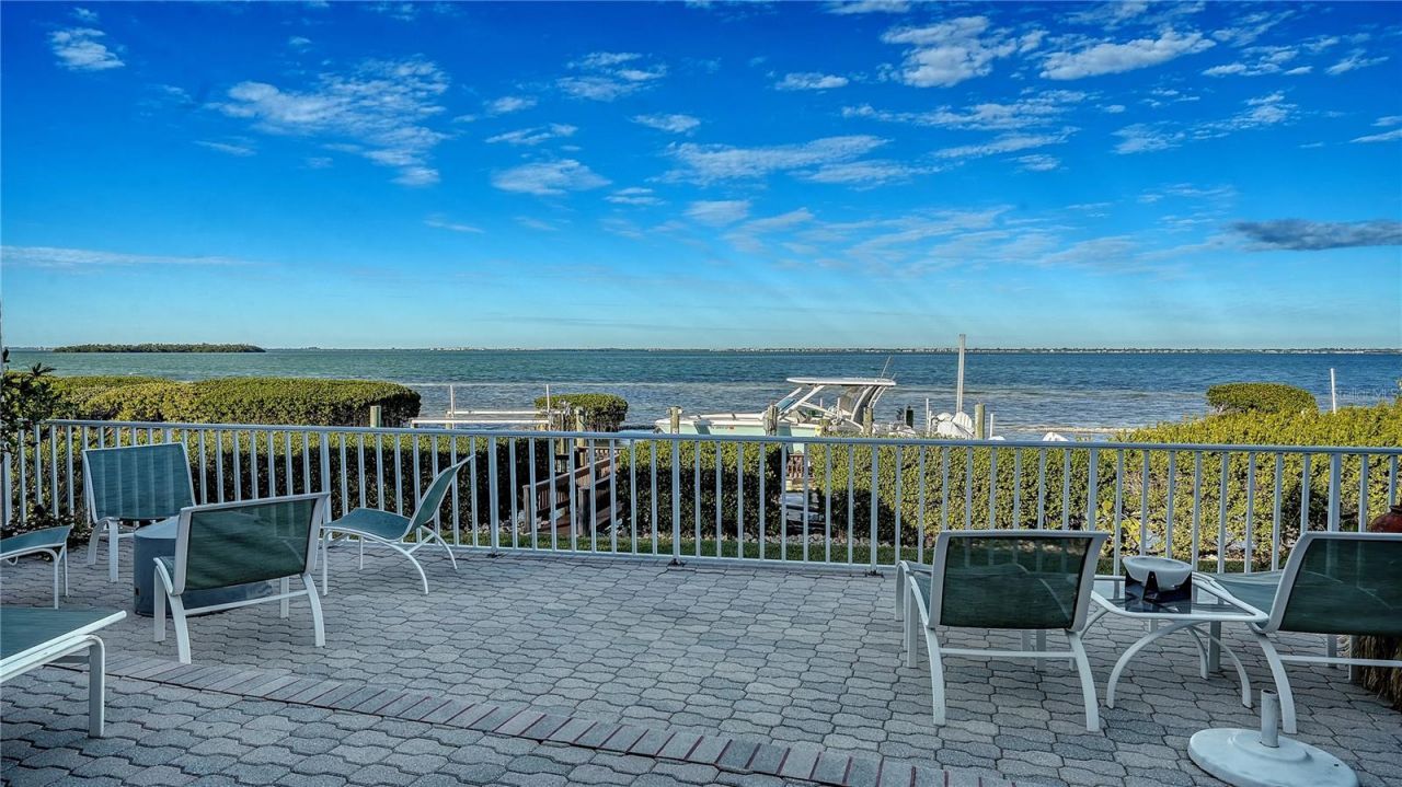 3530 Mistletoe Lane, Longboat Key, FL 34228 Photo