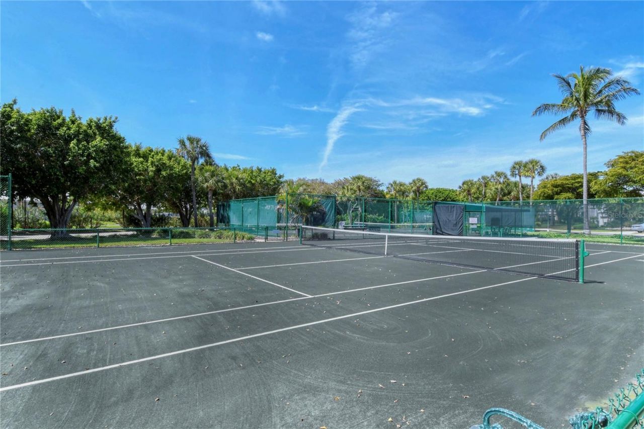3530 Mistletoe Lane, Longboat Key, FL 34228 Photo