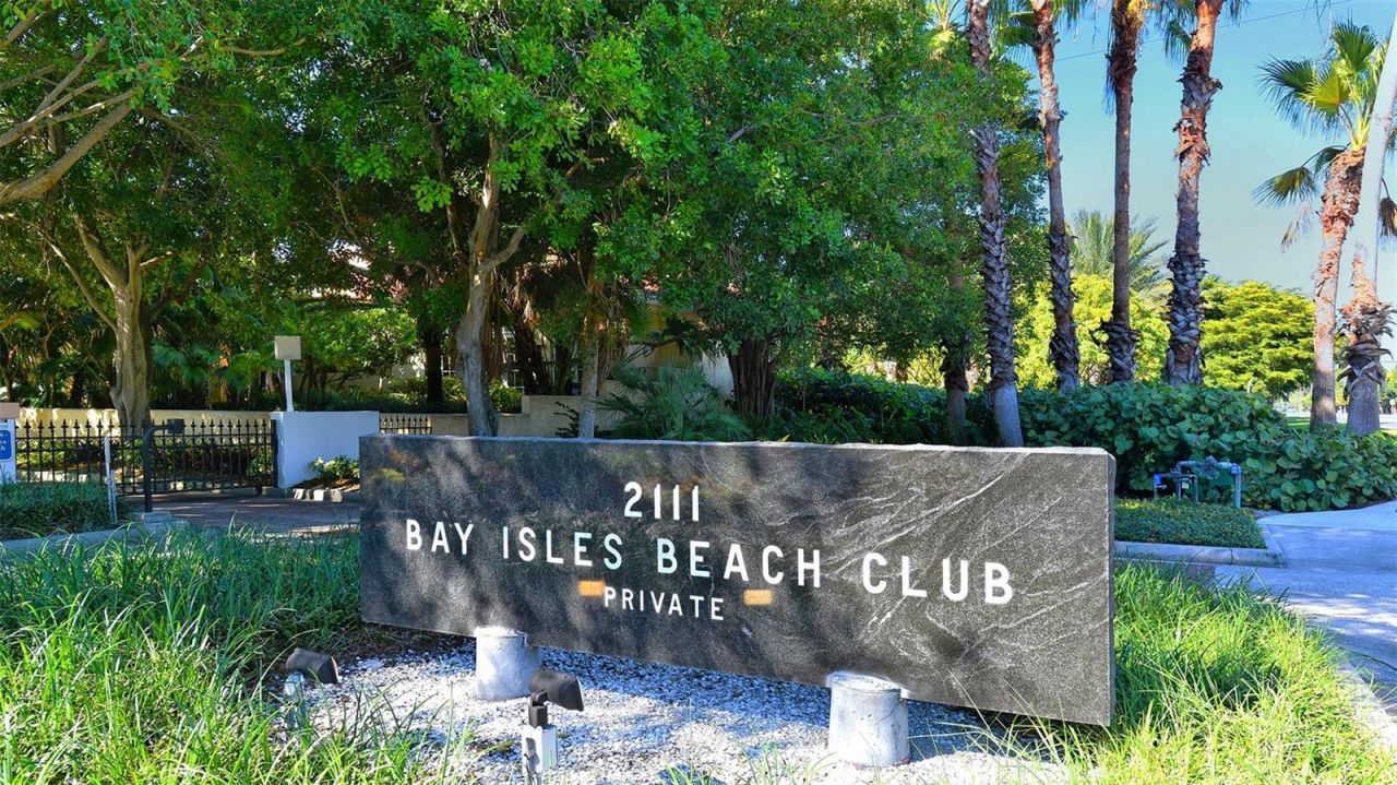3530 Mistletoe Lane, Longboat Key, FL 34228 Photo