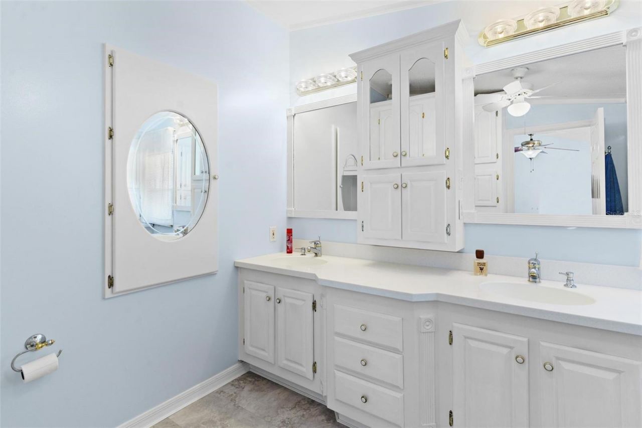 12221 Helena Court, Leesburg, FL 34788 Photo
