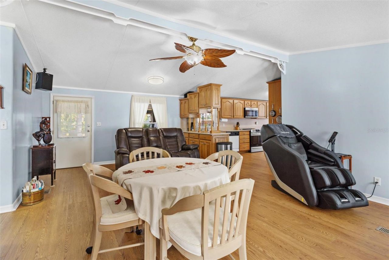 12221 Helena Court, Leesburg, FL 34788 Photo