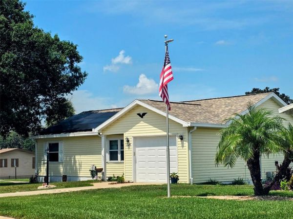 1223 TARPON LANE, LADY LAKE, FL 32159