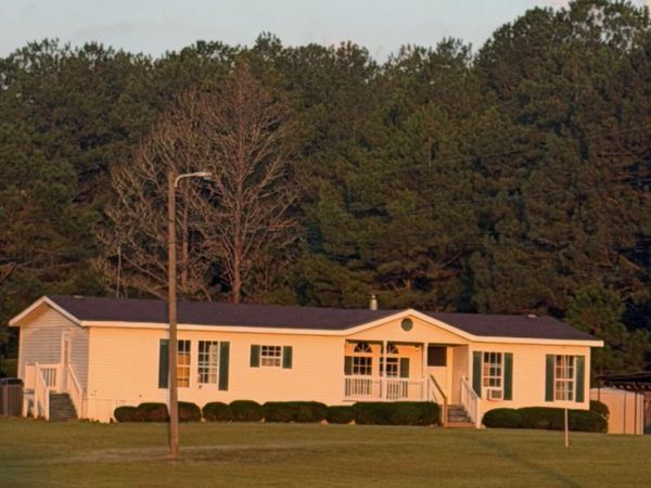 385 Dean Road, Franklin, GA 30217