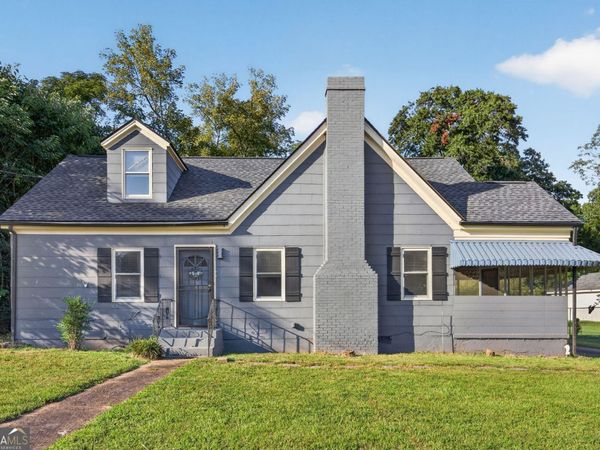 6866 Parkway Drive, Lithonia, GA 30058