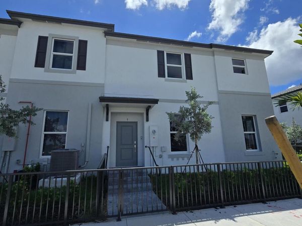 15671 SW 280th Street, UNIT 9, Homestead, FL 33032