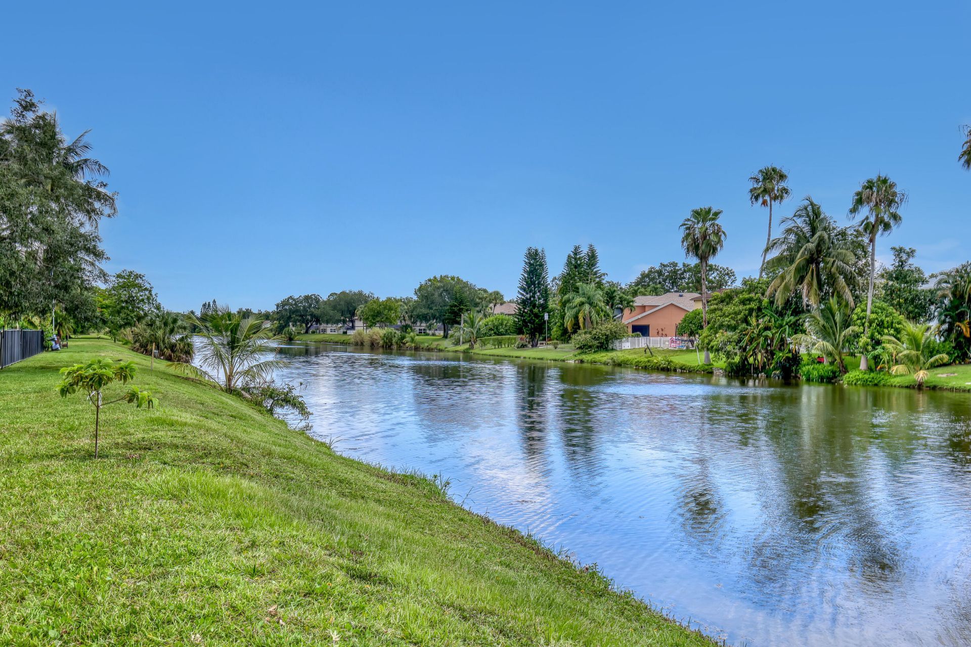 2063 Reston Circle, Royal Palm Beach, FL 33411 Photo