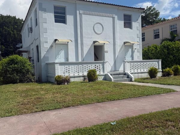 23 Sidonia Avenue, Unit 3, Coral Gables, FL 33134