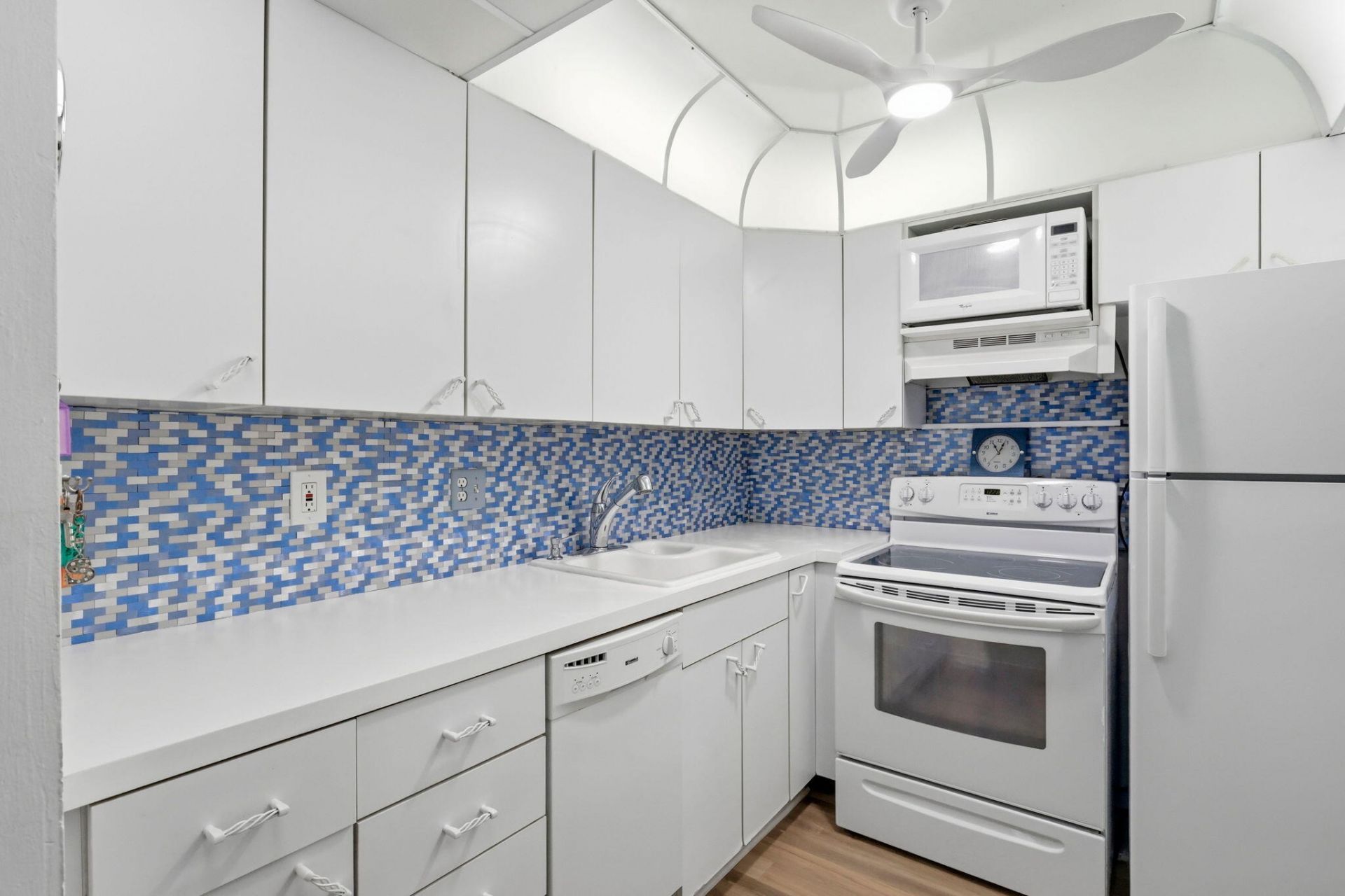 640 Snug Harbor Drive, Unit F4, Boynton Beach, FL 33435 Photo