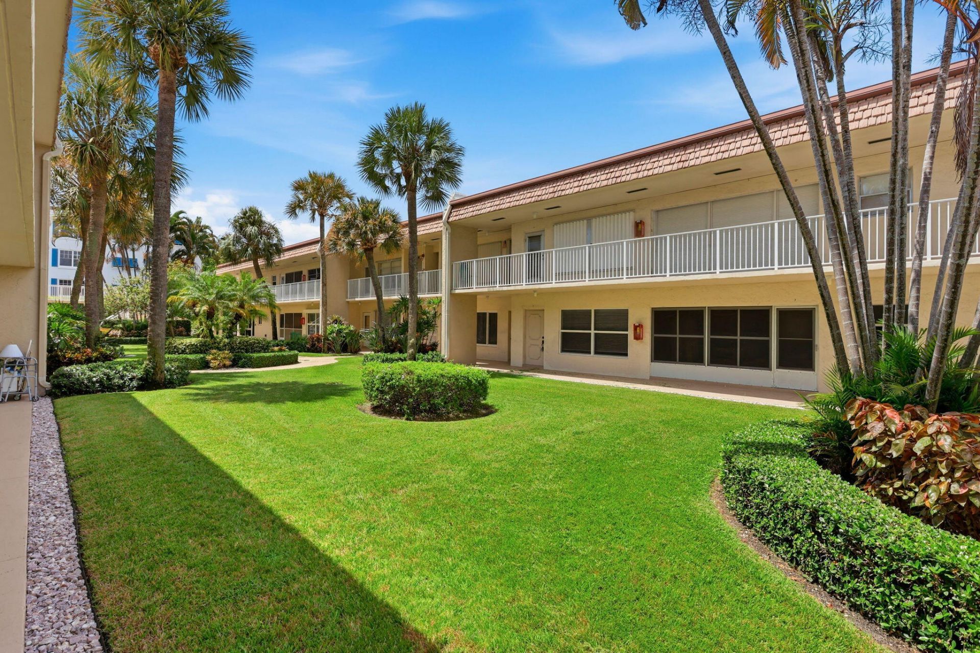640 Snug Harbor Drive, Unit F4, Boynton Beach, FL 33435 Photo