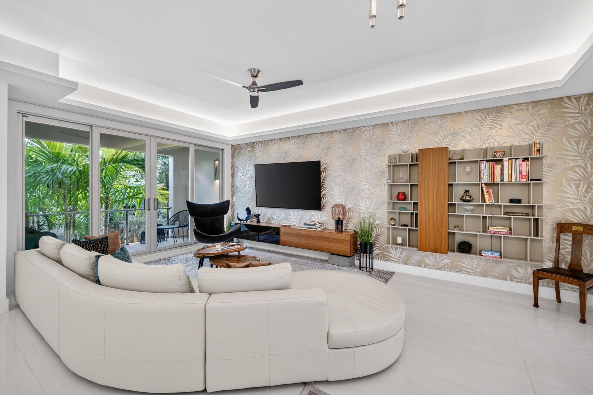 244 Garden Court, Lauderdale by the Sea, FL 33308 Photo