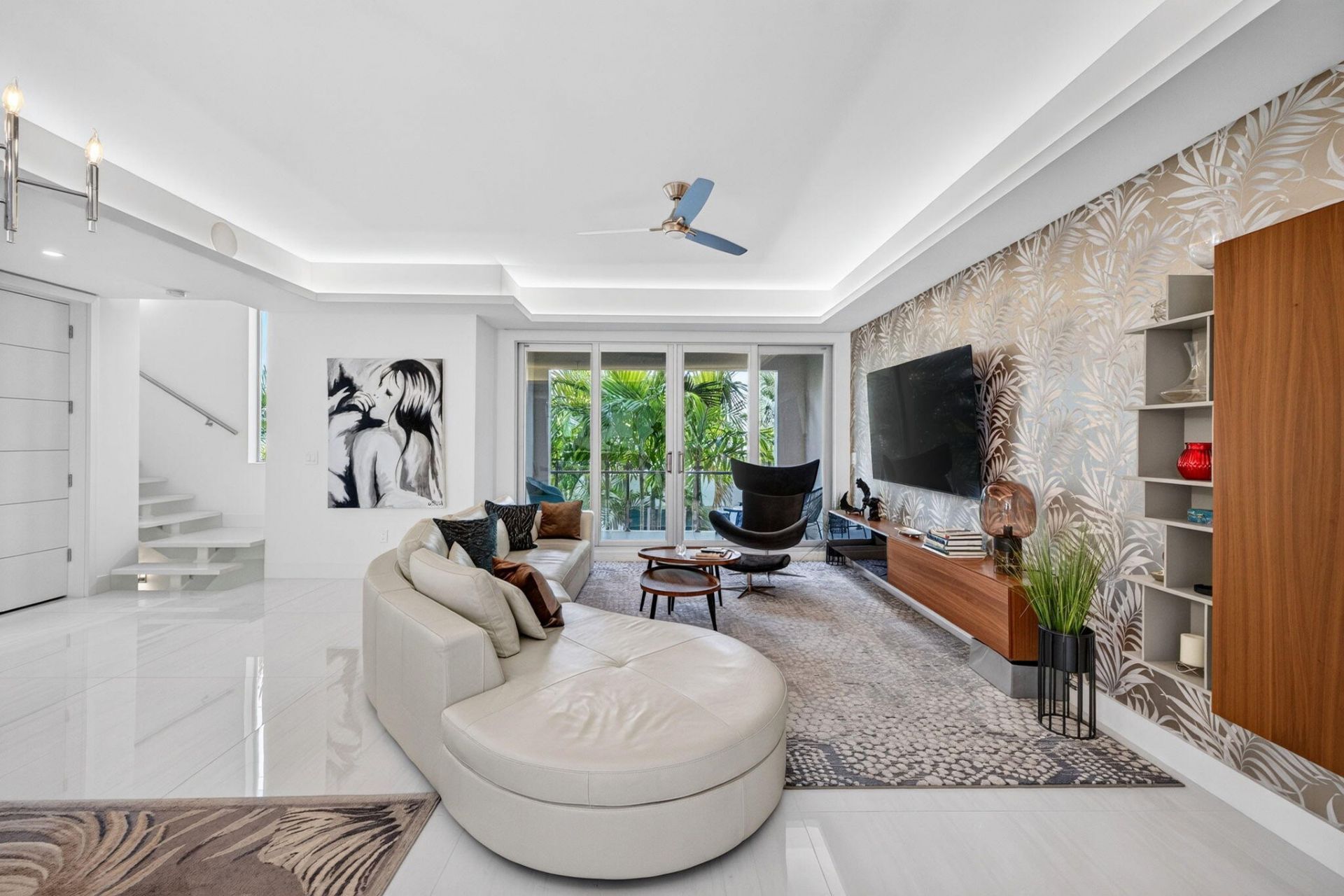 244 Garden Court, Lauderdale by the Sea, FL 33308 Photo