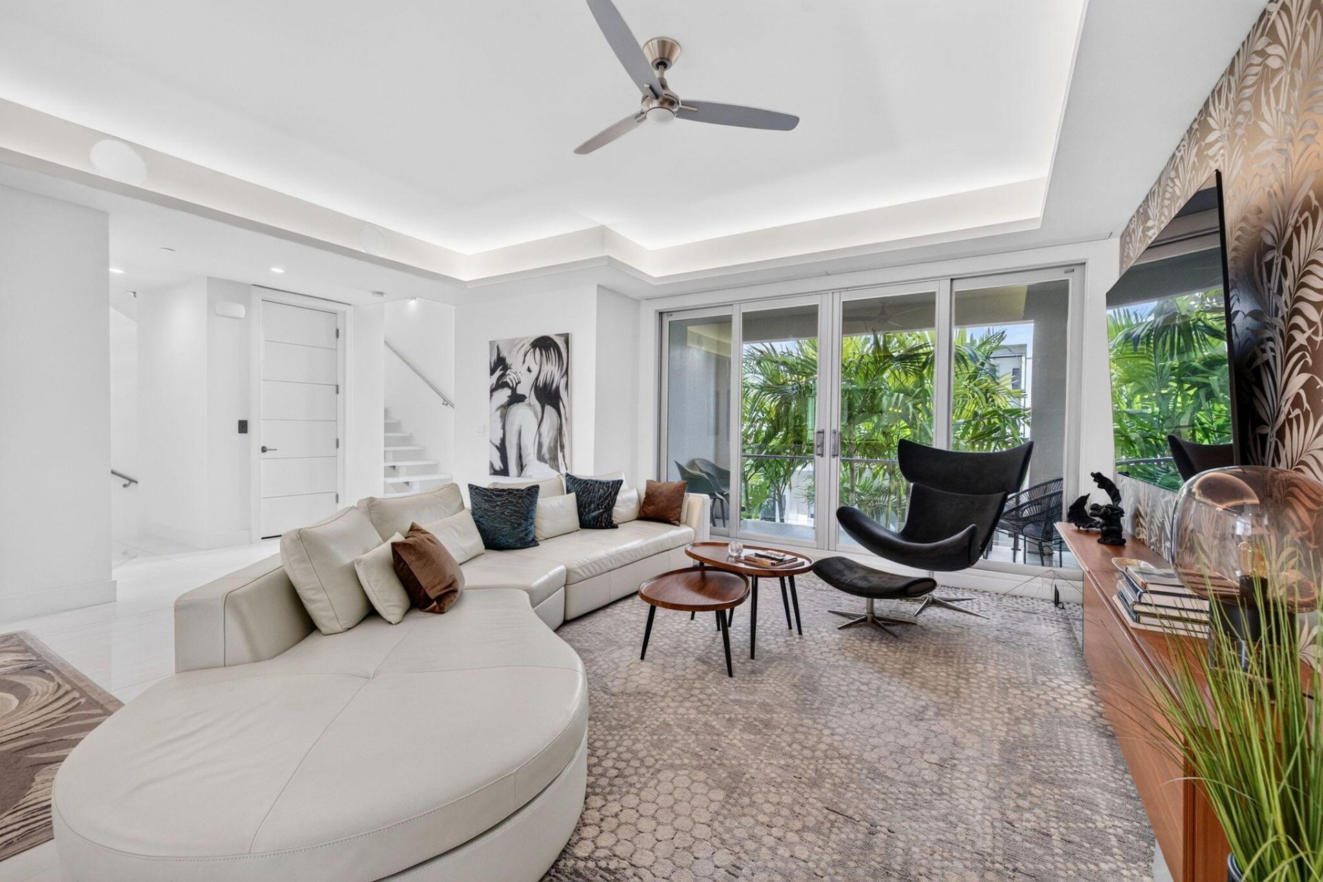 244 Garden Court, Lauderdale by the Sea, FL 33308 Photo