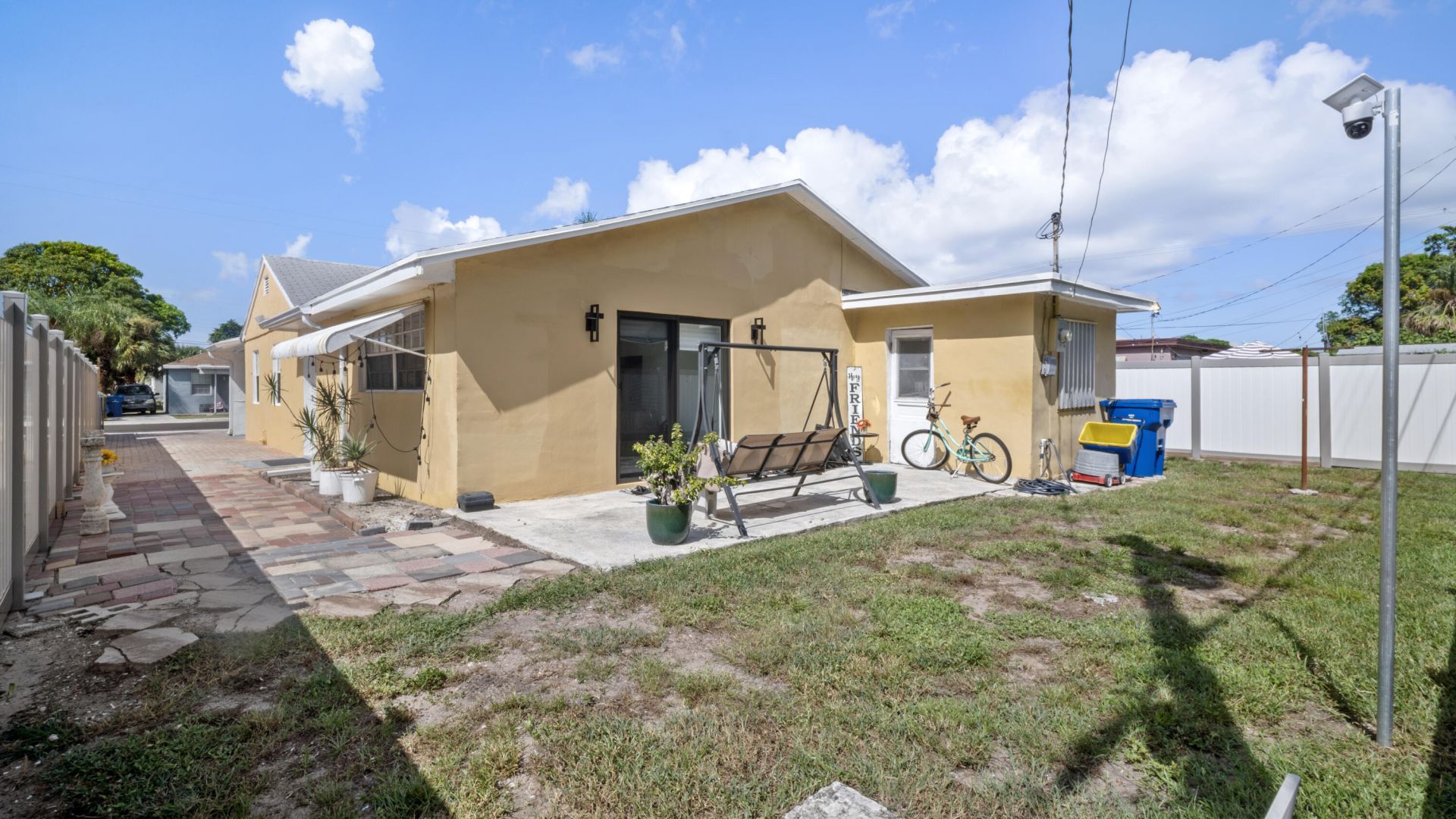 625 W 2nd Street, Riviera Beach, FL 33404 Photo