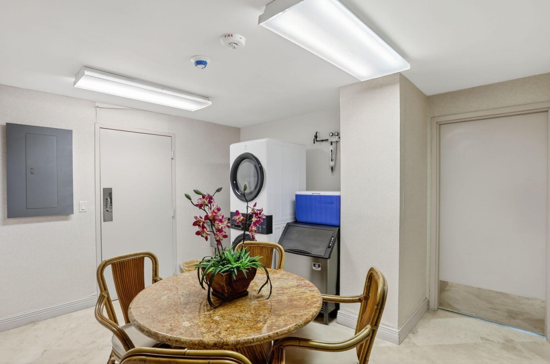 1430 S Ocean Boulevard, Unit 10-A, Lauderdale by the Sea, FL 33062 Photo