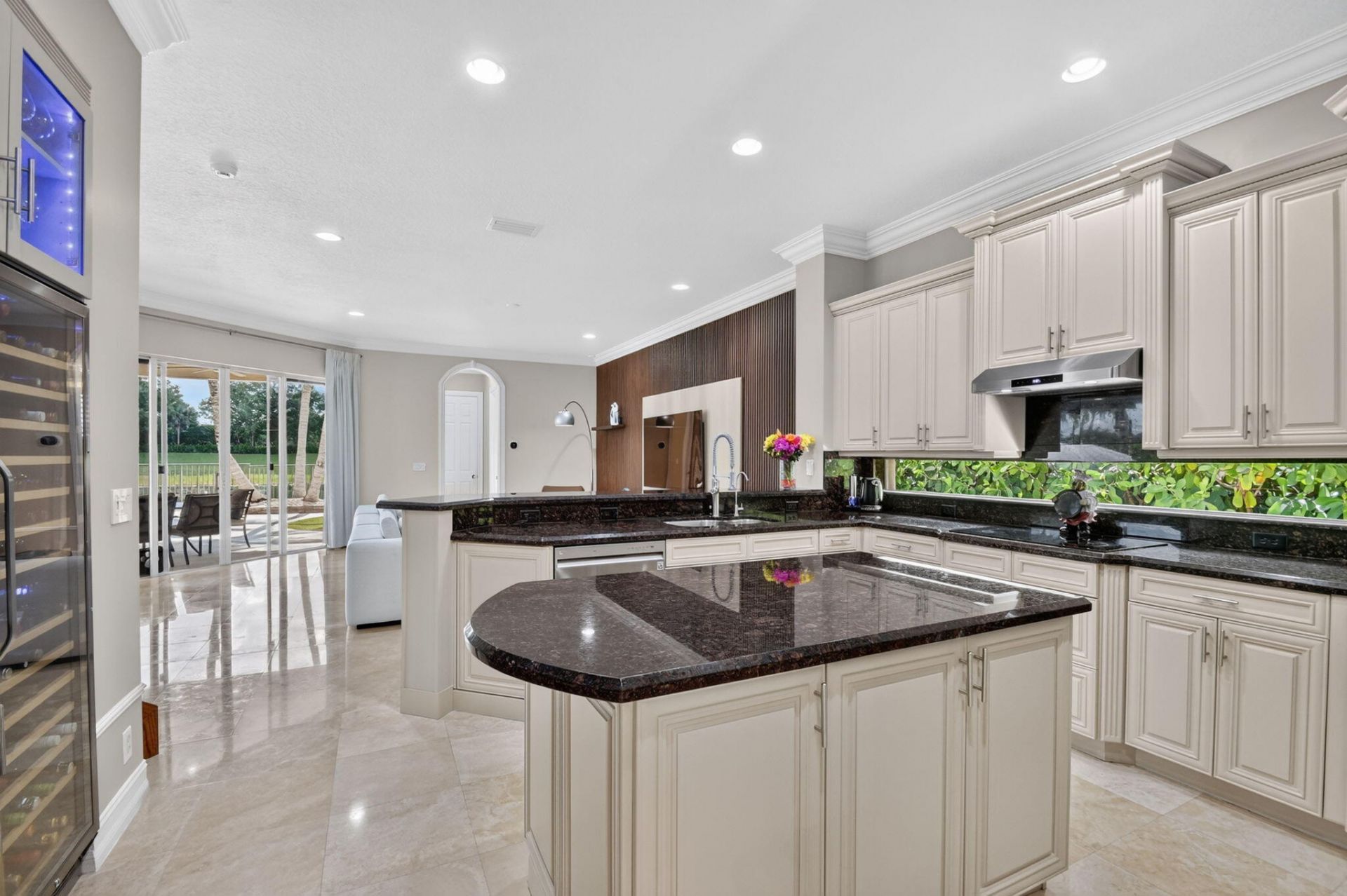 718 Edgebrook Lane, West Palm Beach, FL 33411 Photo