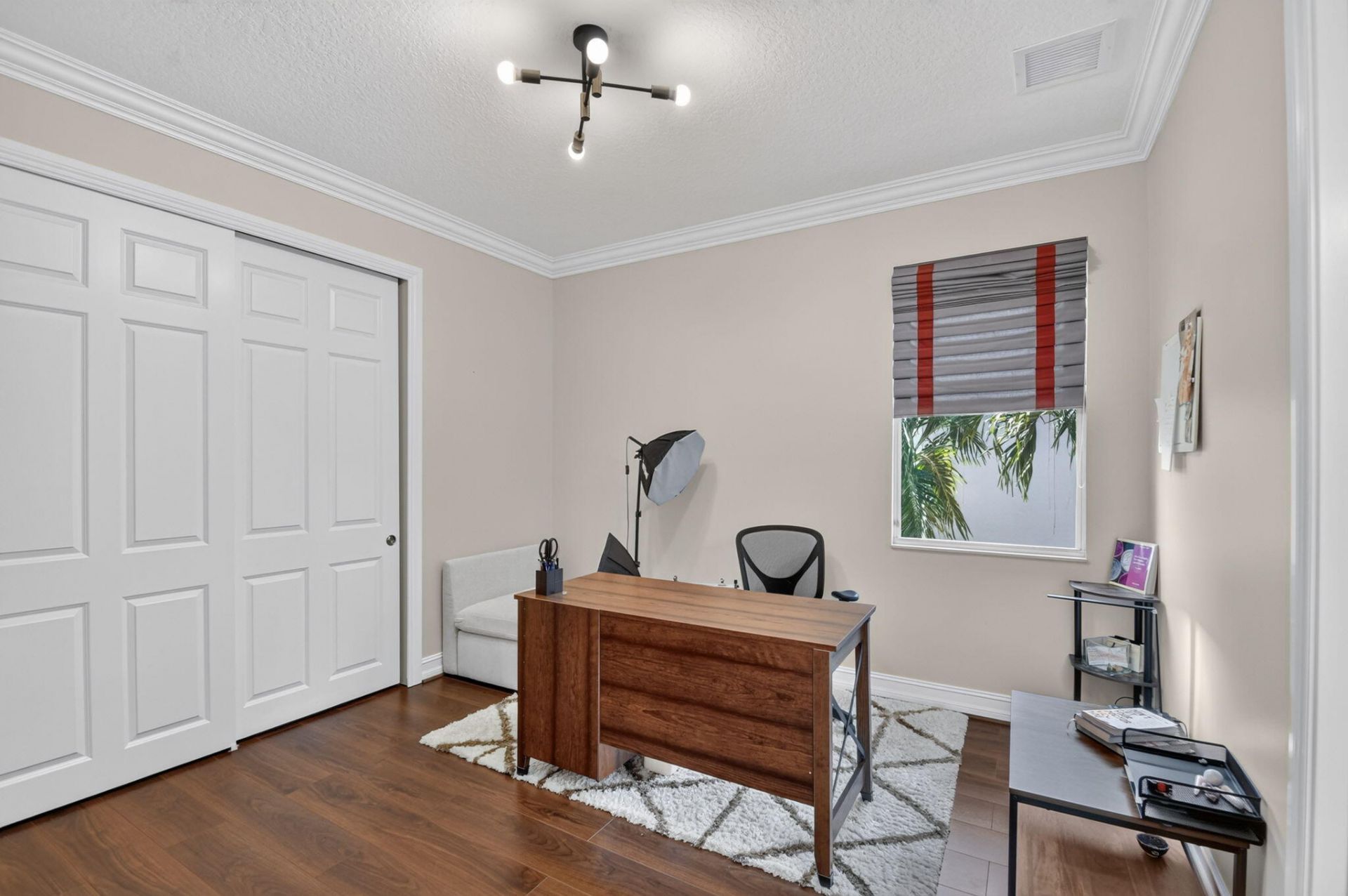 718 Edgebrook Lane, West Palm Beach, FL 33411 Photo