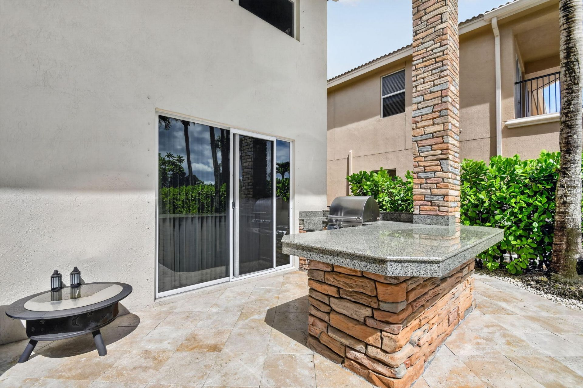 718 Edgebrook Lane, West Palm Beach, FL 33411 Photo