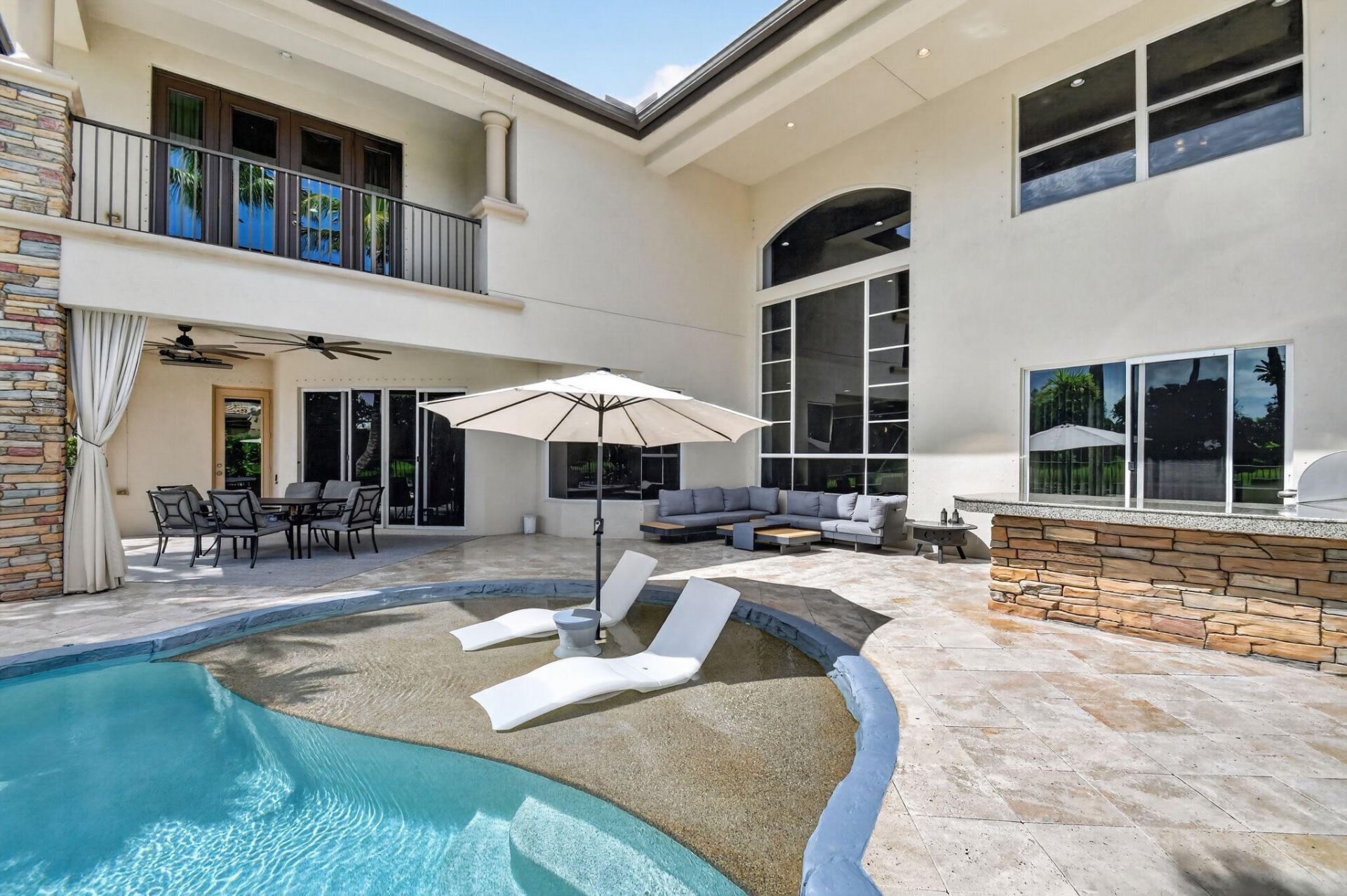 718 Edgebrook Lane, West Palm Beach, FL 33411 Photo