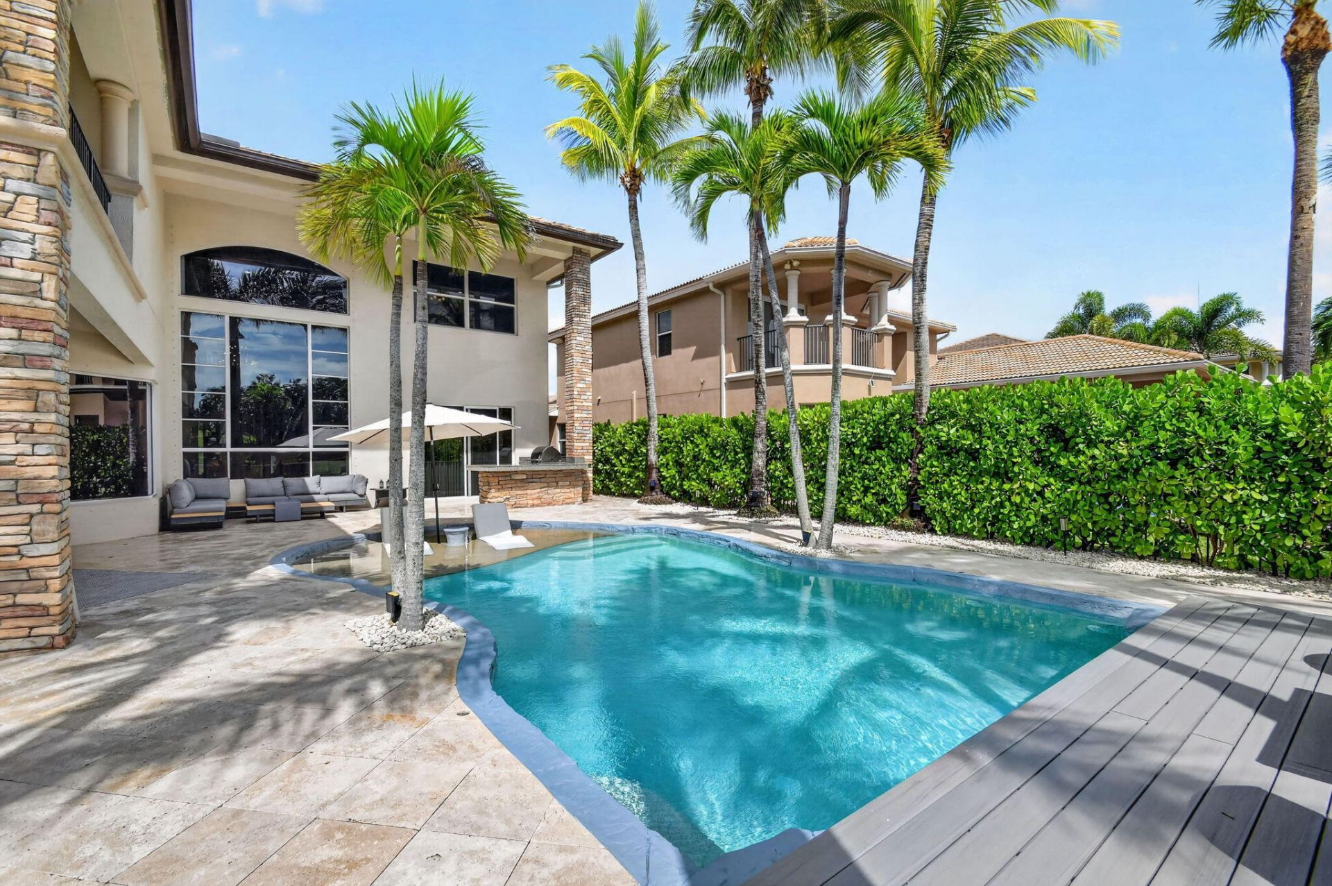 718 Edgebrook Lane, West Palm Beach, FL 33411 Photo