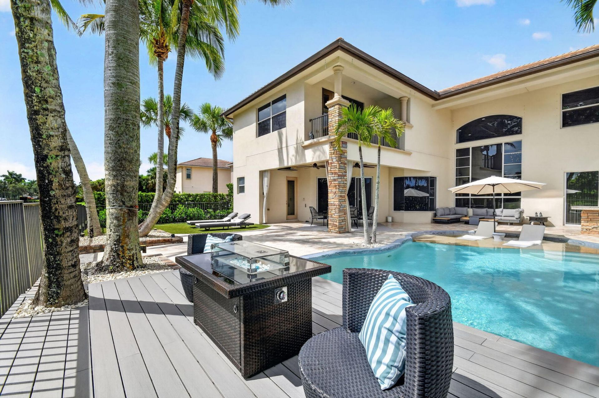 718 Edgebrook Lane, West Palm Beach, FL 33411 Photo