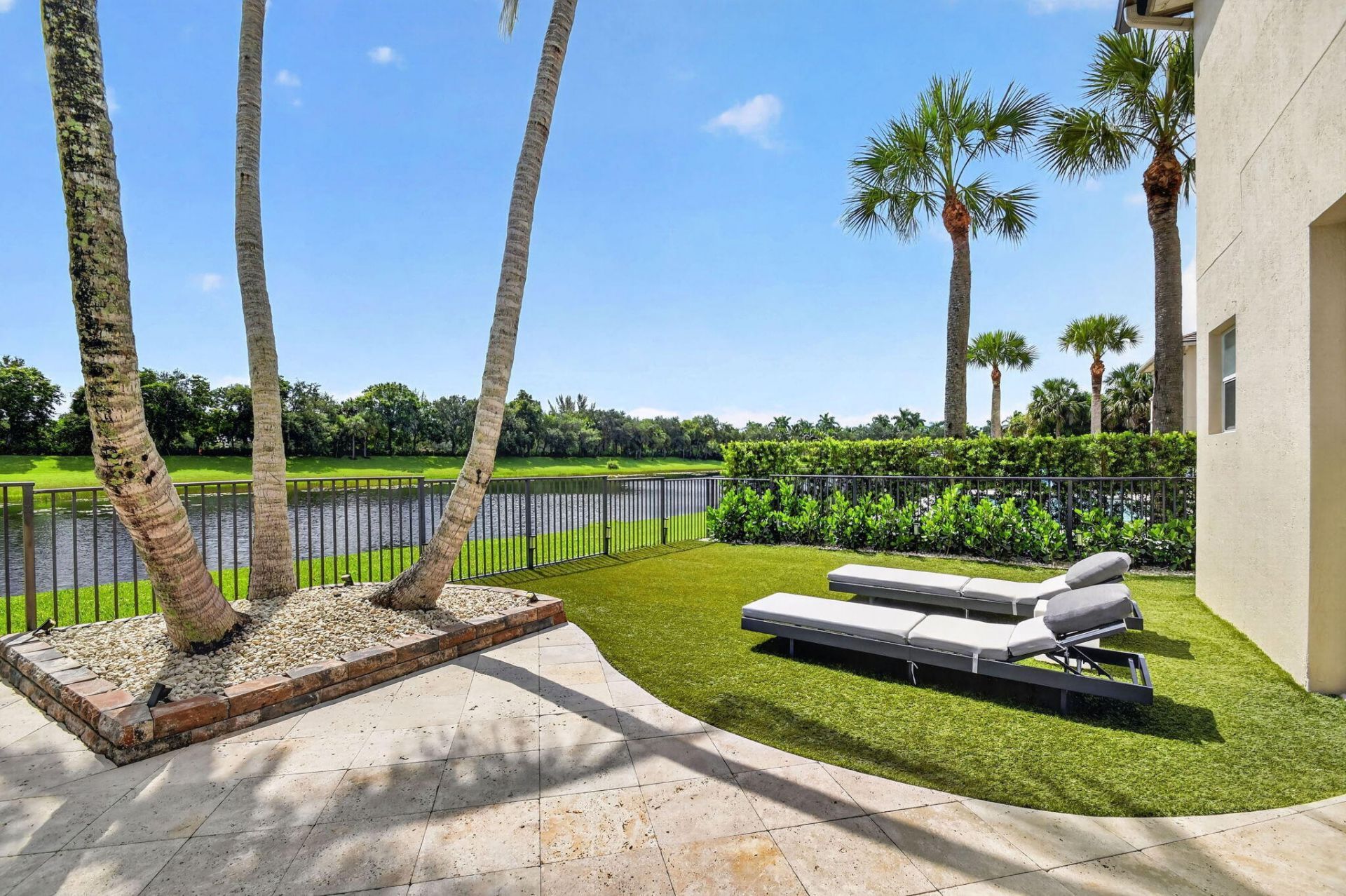 718 Edgebrook Lane, West Palm Beach, FL 33411 Photo