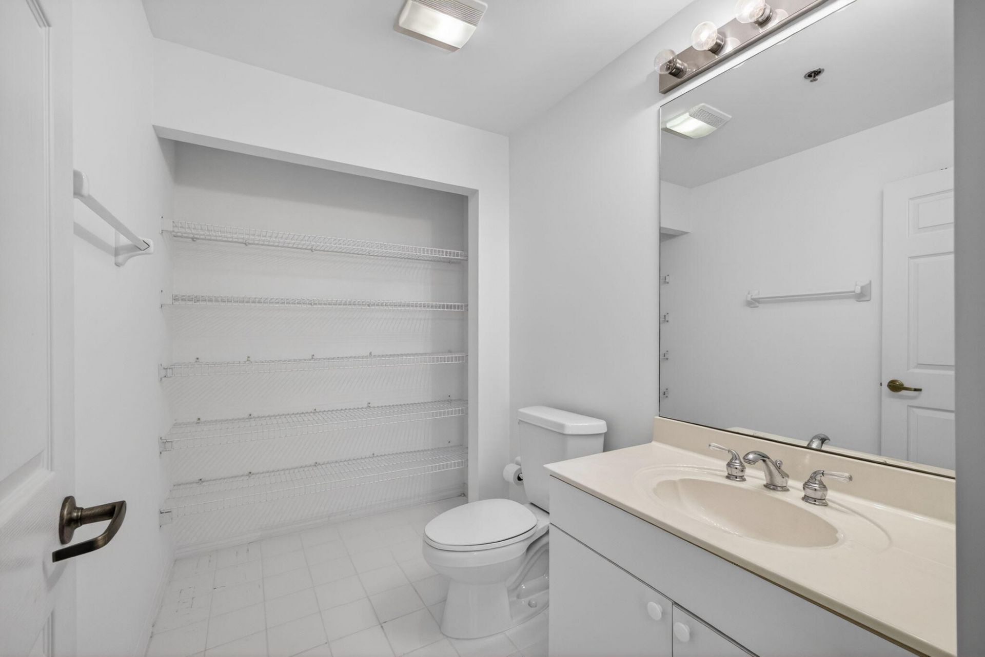 1660 S Highway A1a (incl. Separate Deeded Guest Su, Unit 222, Jupiter, FL 33477 Photo