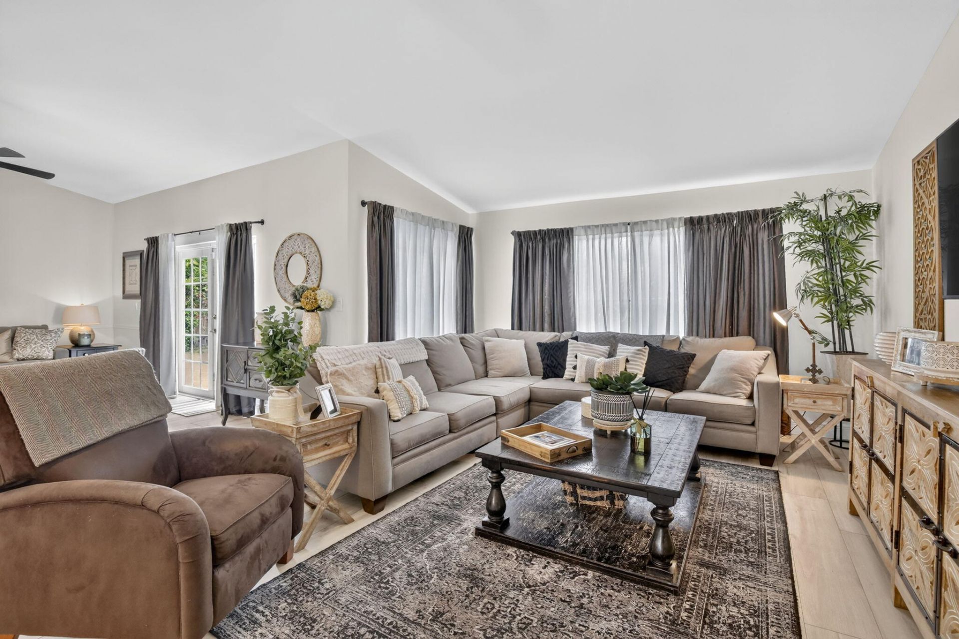 13174 NW 11th Place, Sunrise, FL 33323 Photo