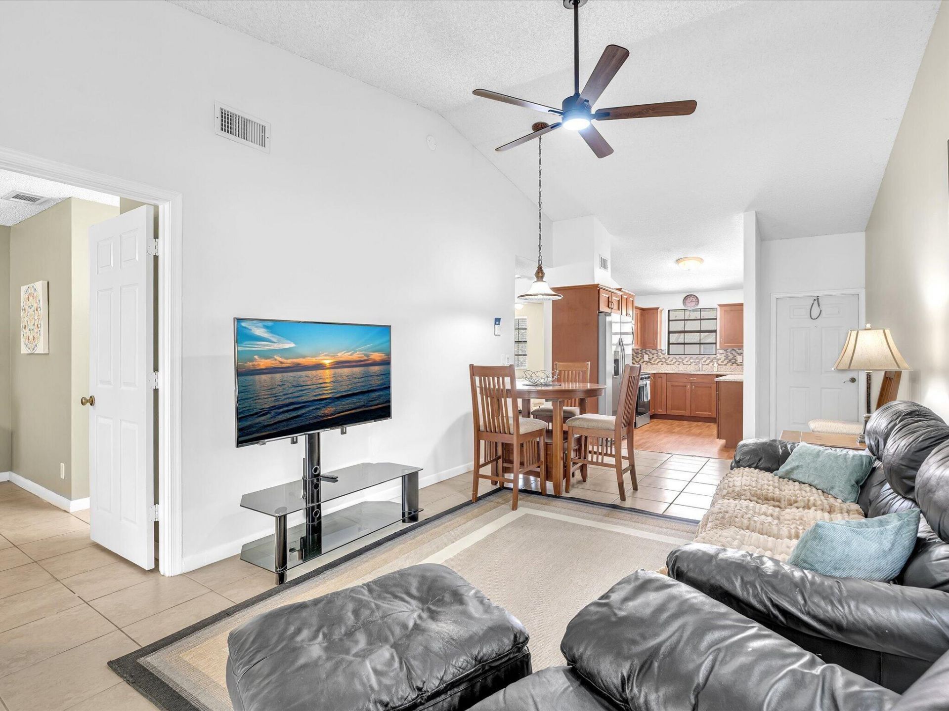 3160 Leewood Terrace, Unit L218, Boca Raton, FL 33431 Photo