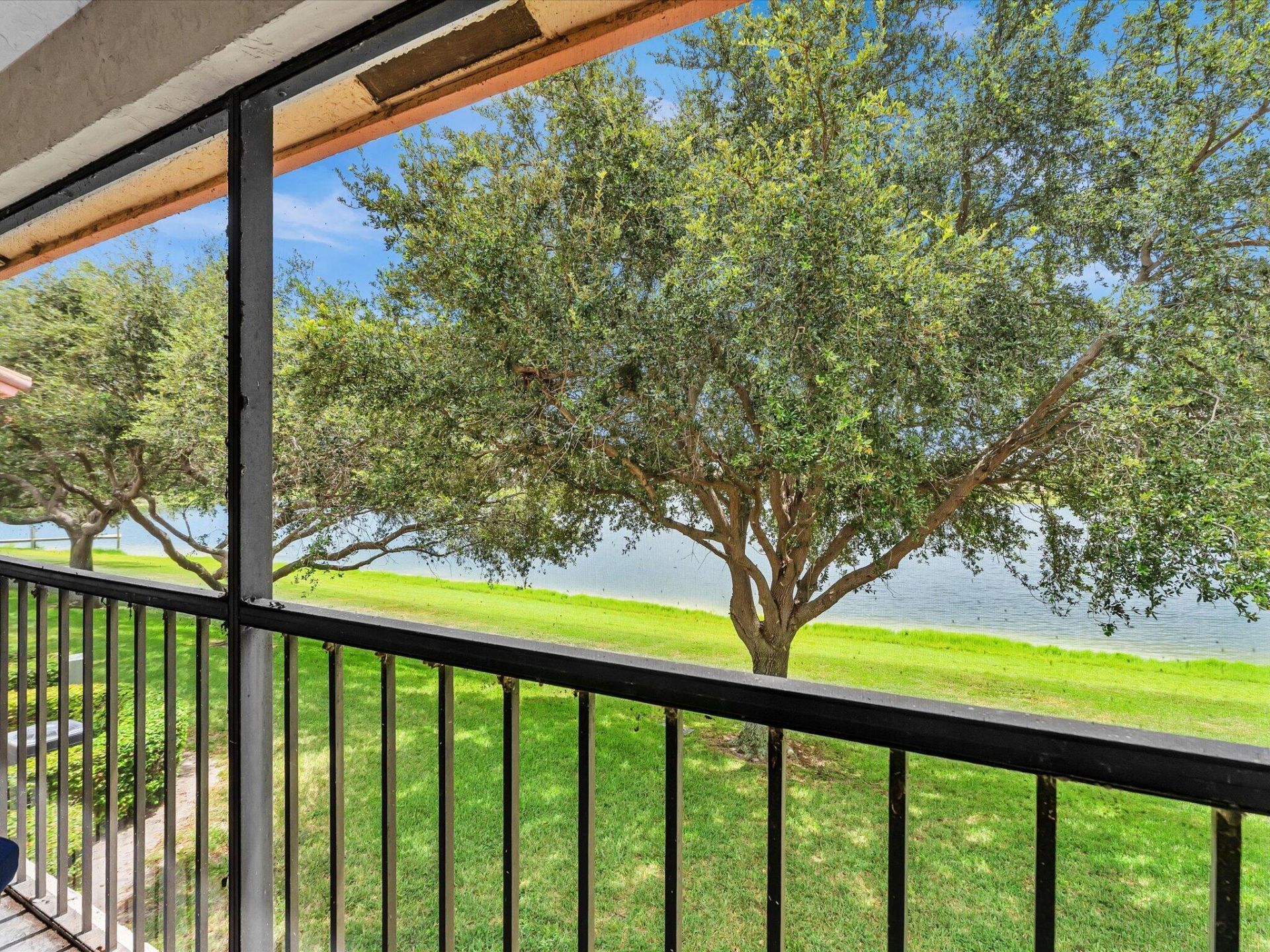3160 Leewood Terrace, Unit L218, Boca Raton, FL 33431 Photo