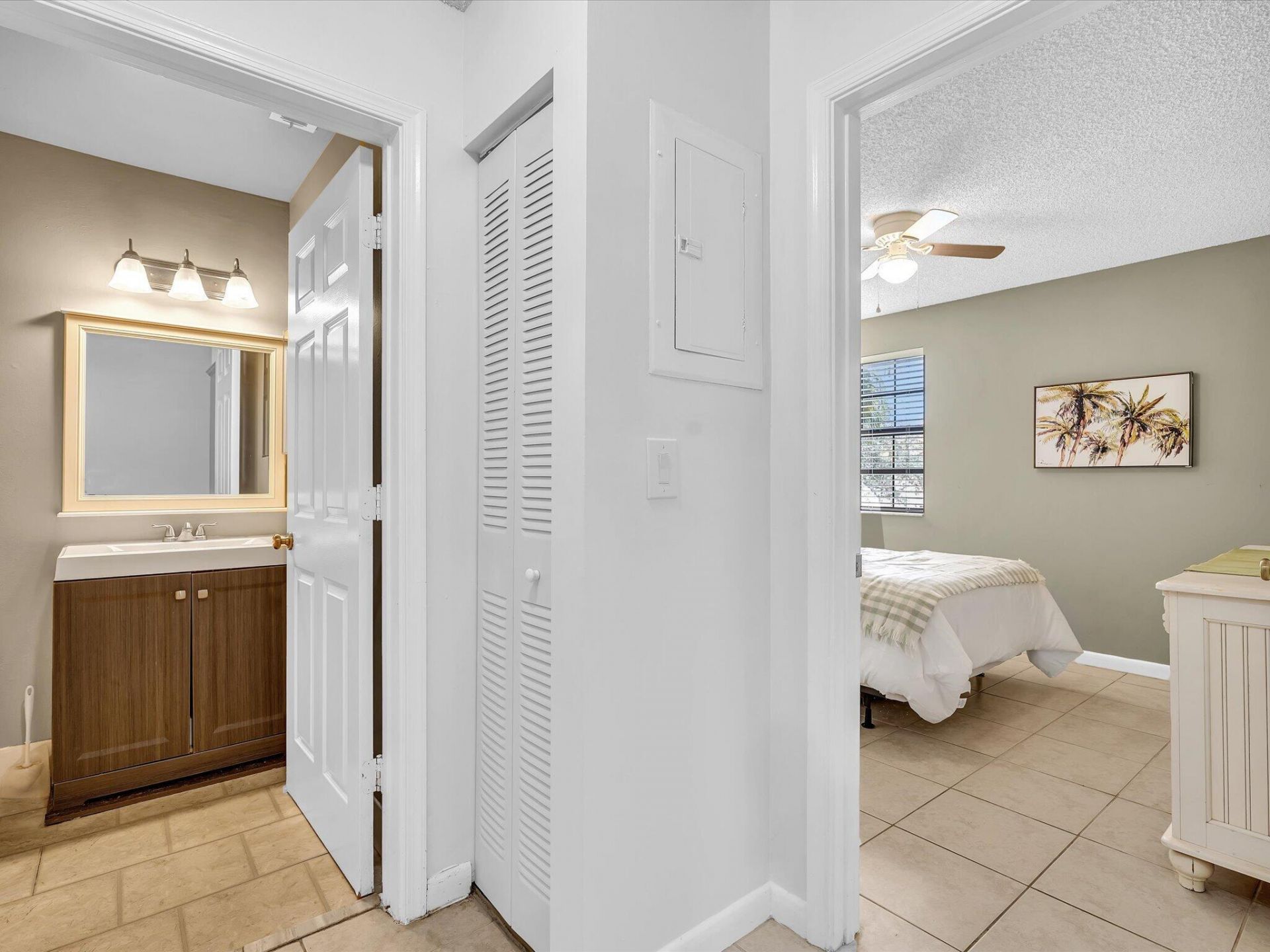 3160 Leewood Terrace, Unit L218, Boca Raton, FL 33431 Photo